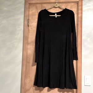 Dress - Black simple elegant soft dress